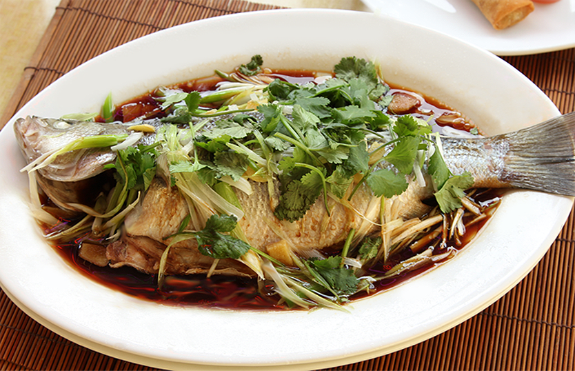Whole Fish with House Brown Sauce. 特别洋葱红烧全鱼  Photograph Copyright 2012 Chuck Dorris, eDining.us. All Rights Reserved